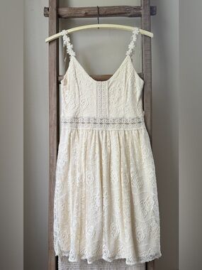 Altar'd State Cream Lace Spaghetti-Strap Mini Dress Size Small NWT